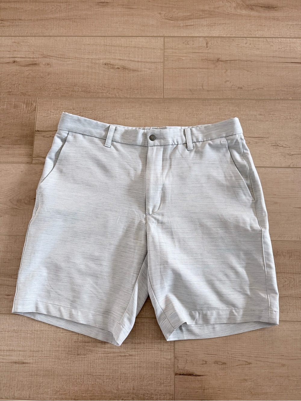 Callaway Light Gray Flat-Front Golf Shorts